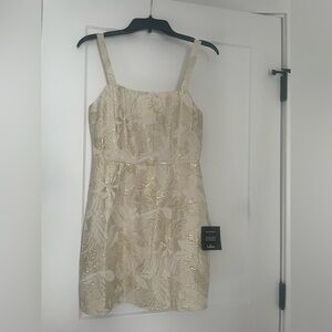 Lulu's Gold Floral Brocade Midi Dress
